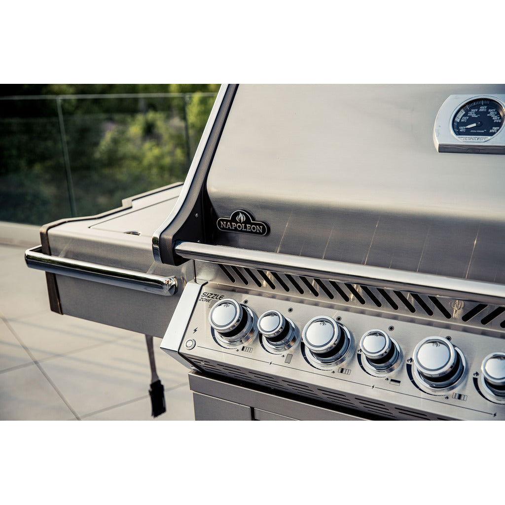 Napoleon Gasgriller Prestige PRO™ 665