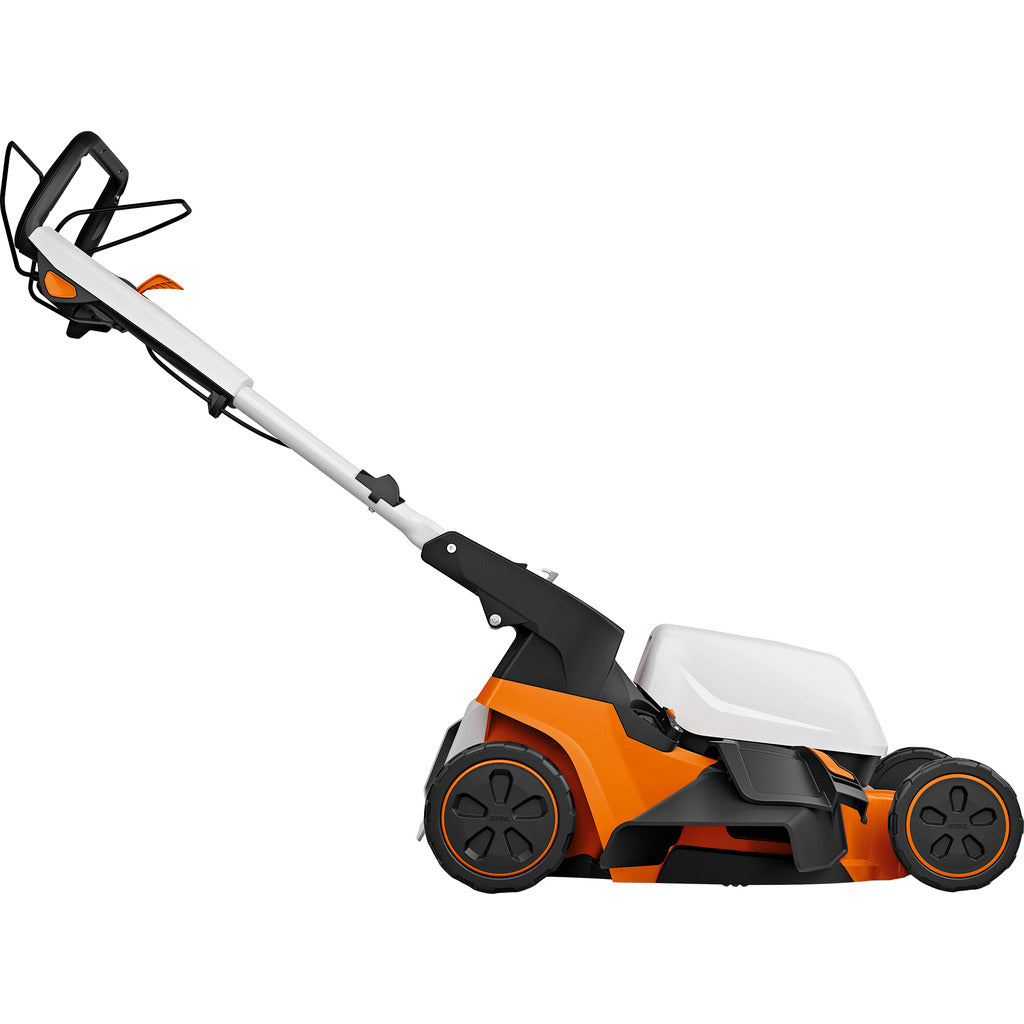Stihl cordless lawn mower set RMA 448 V / with AK 30 S battery and charger