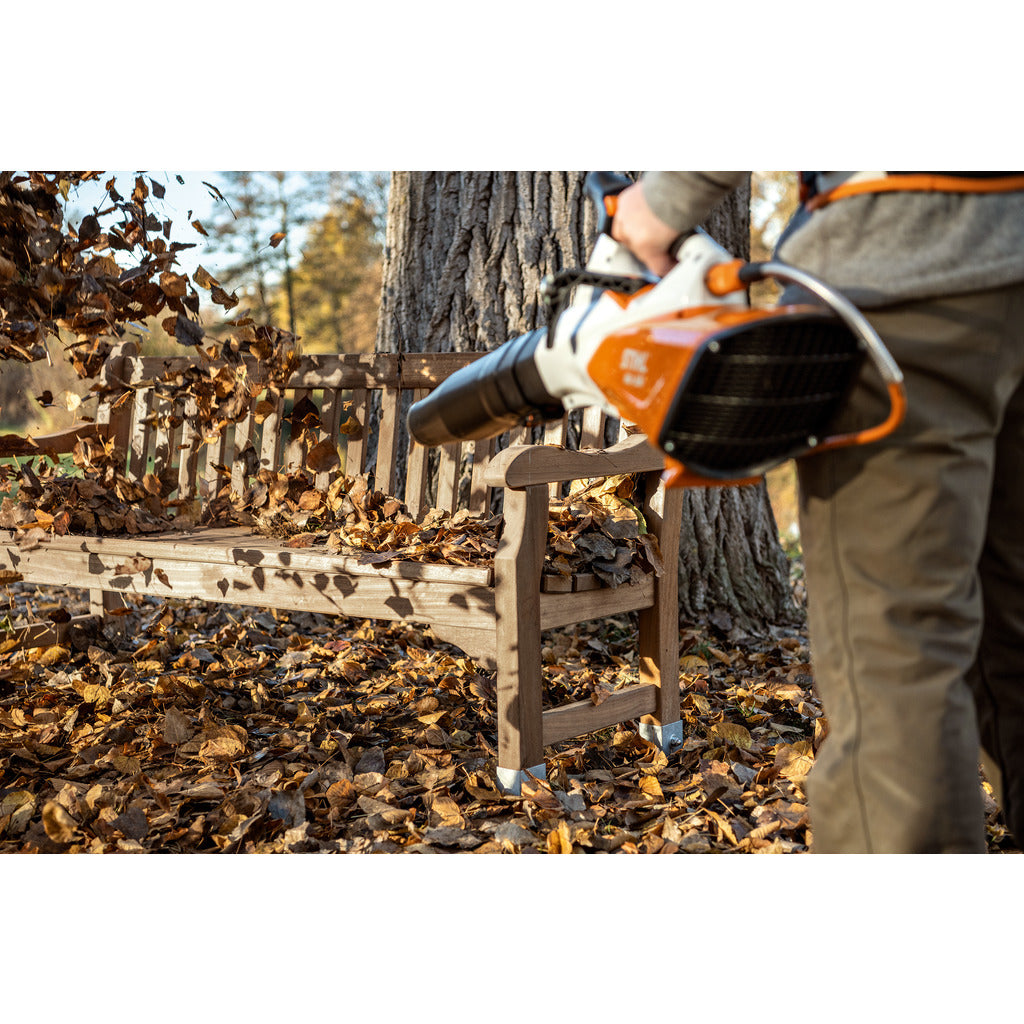 Stihl cordless blower BGA 200 / without battery and charger