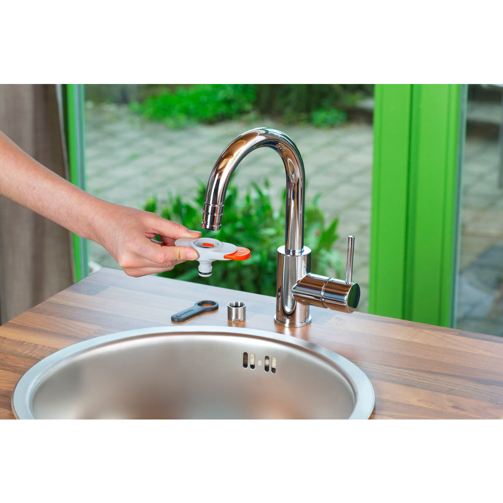 Gardena tap connector for indoor taps