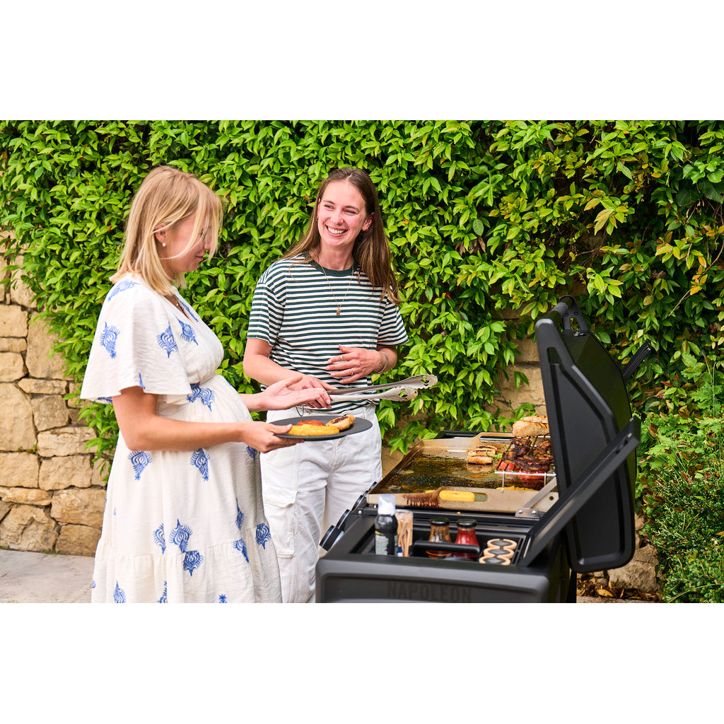 Napoleon Phantom™ Rogue® PRO 30 Plancha mit SIZZLE ZONE™