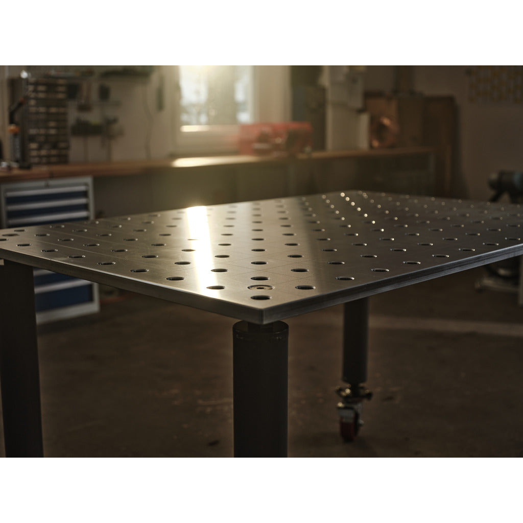 2D standard welding and clamping table / system 28 mm