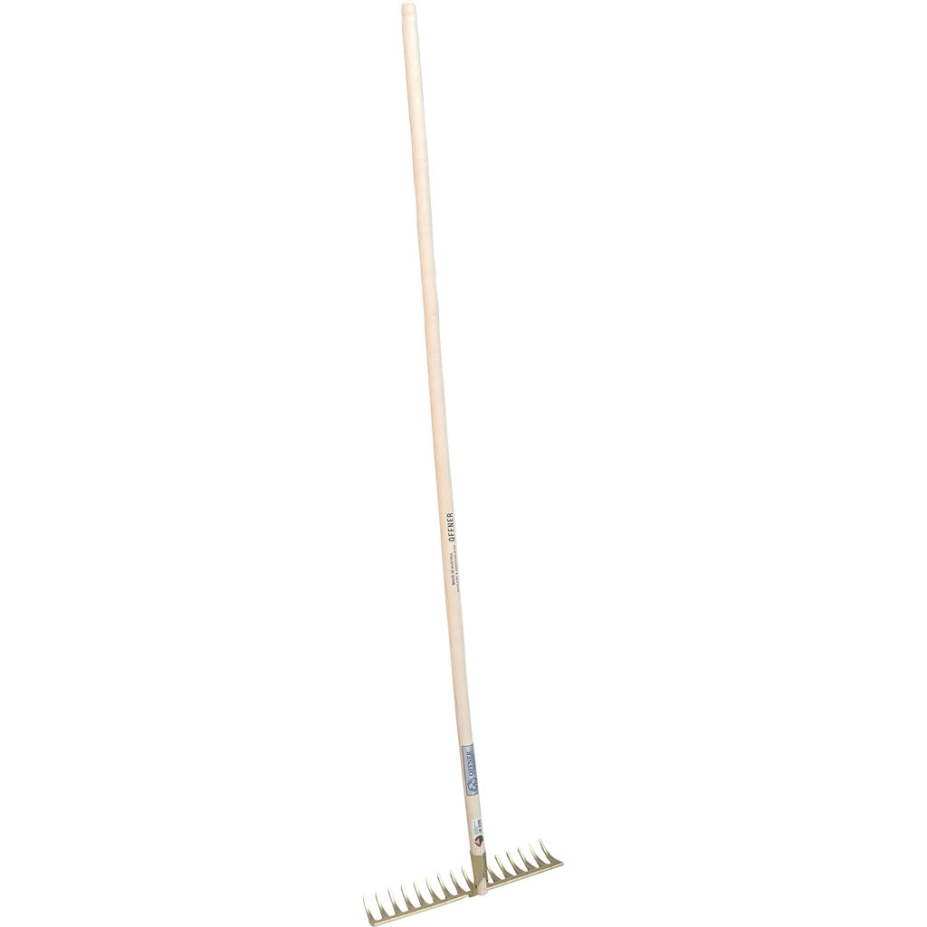 Rastrello da giardino aperto con manico