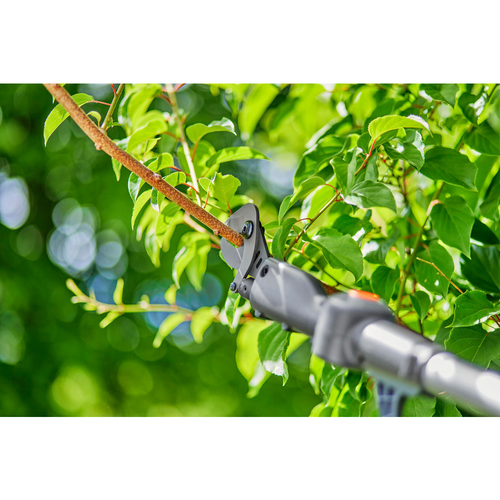 Forbici telescopiche a batteria Gardena HighCut 250/18V P4A / Pronte all'uso / Set
