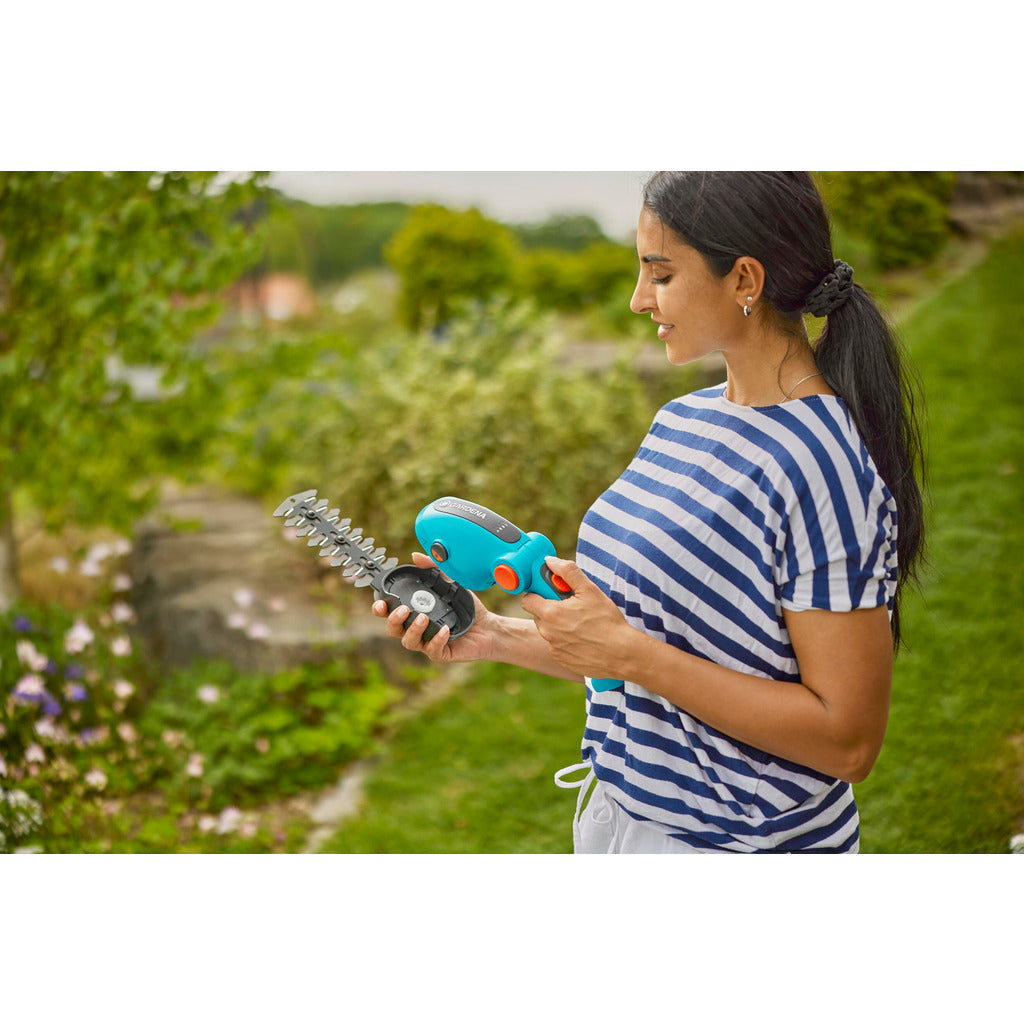 Gardena Cordless Grass and Shrub Shears ComfortCut Li / Set