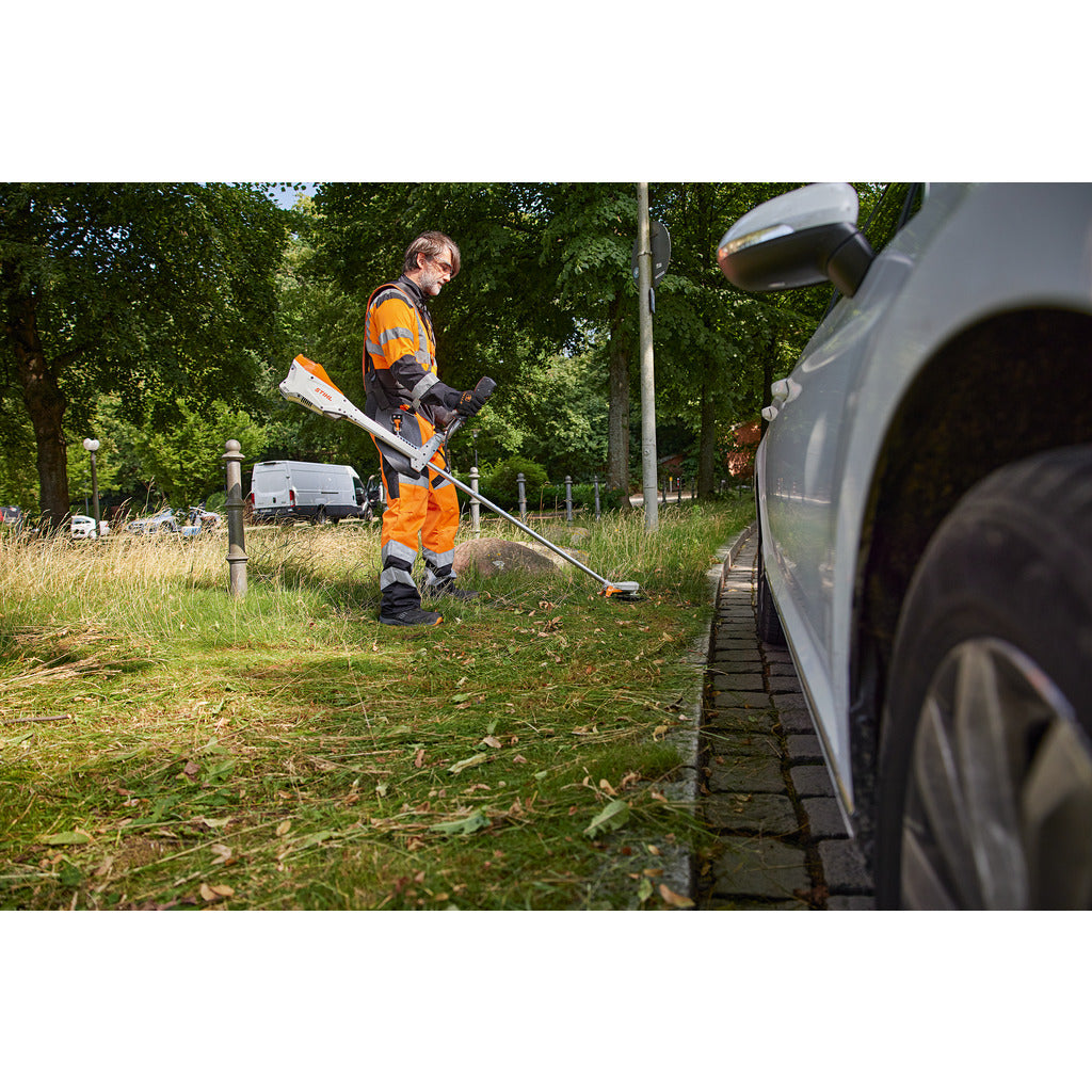 Forbici circolari a batteria Stihl RGA 140 / senza batteria e caricabatteria