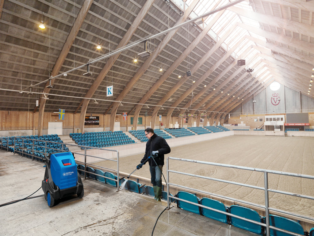 high-pressure cleaner