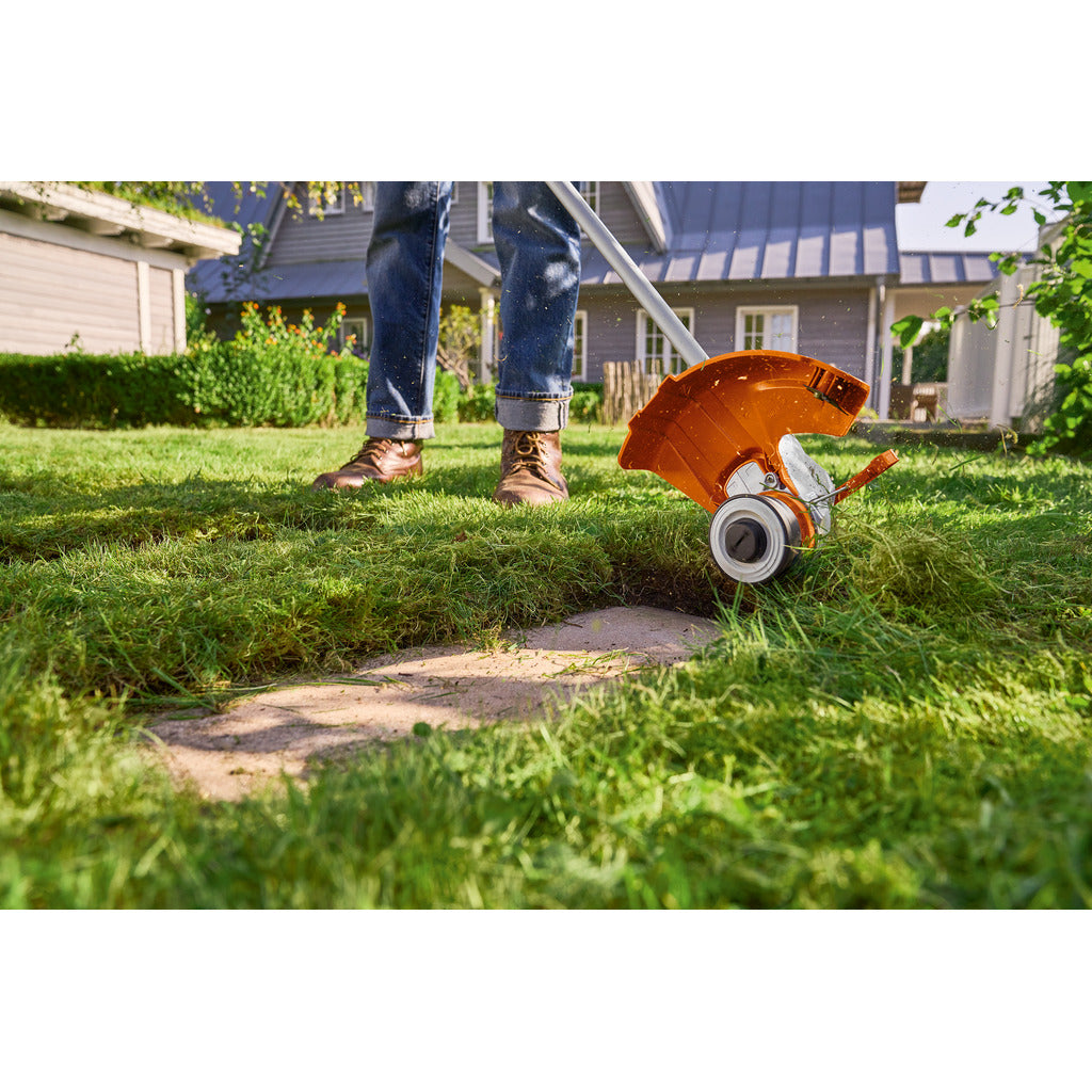 Stihl Akku-Motorsense FSA 50 / mit Akku AK 20 und Ladegerät AL 101