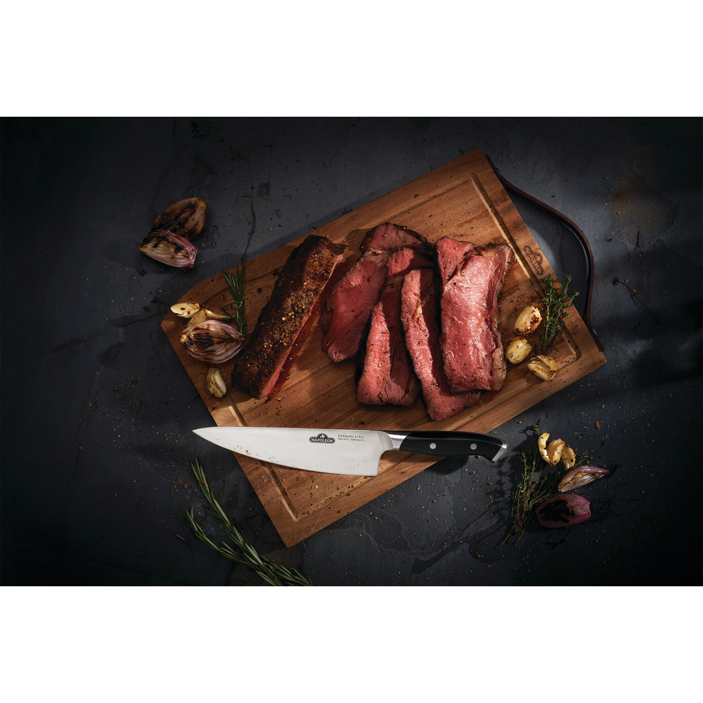 Napoleon cutting board with knife
