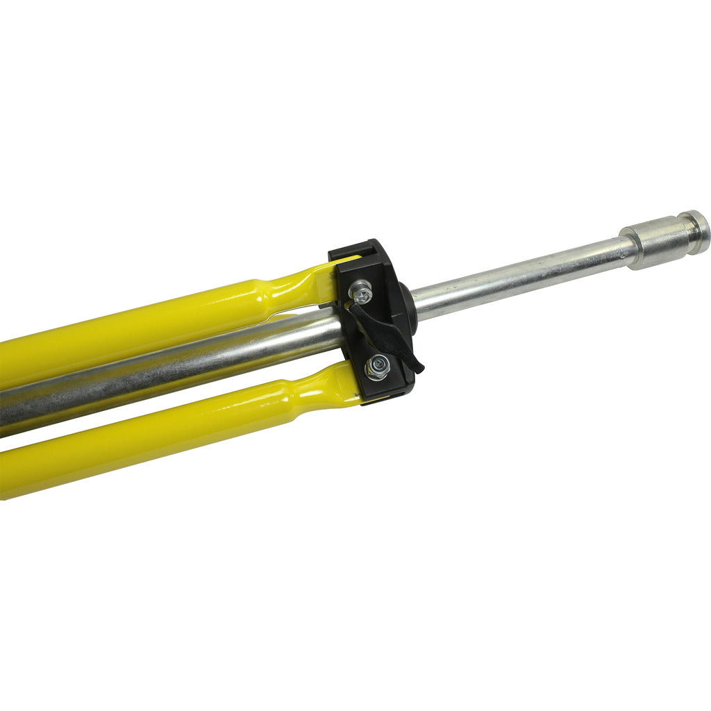 Tripod according to DIN 14683