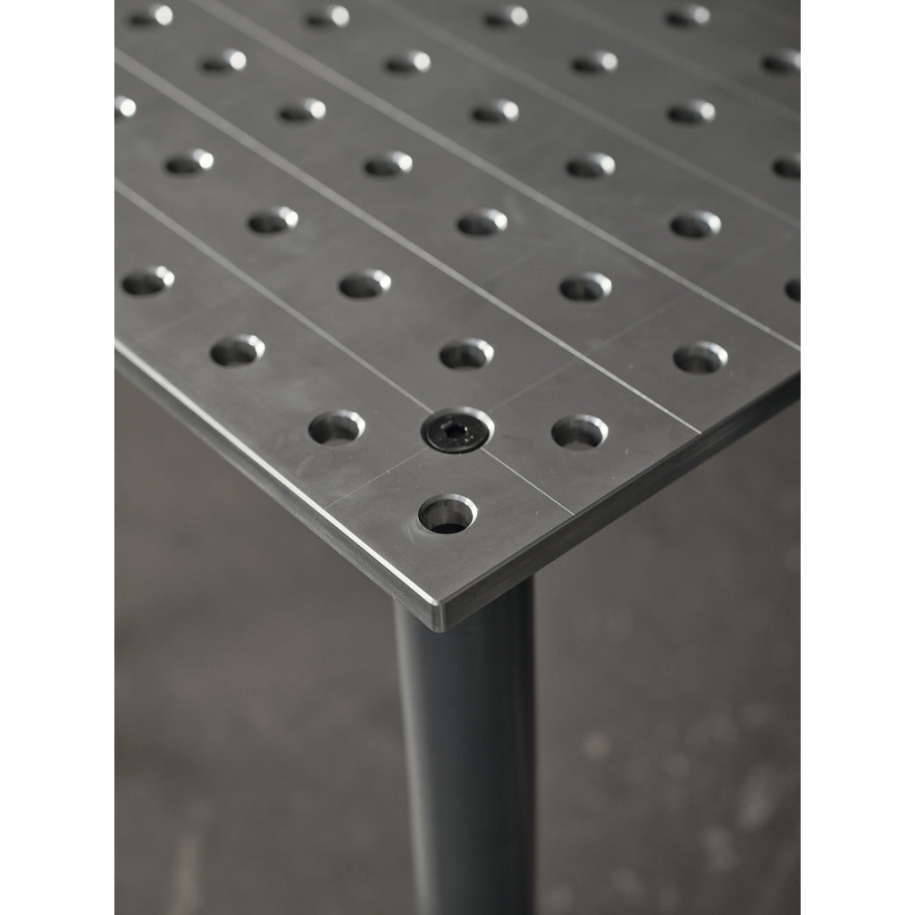 2D standard welding and clamping table / system 28 mm