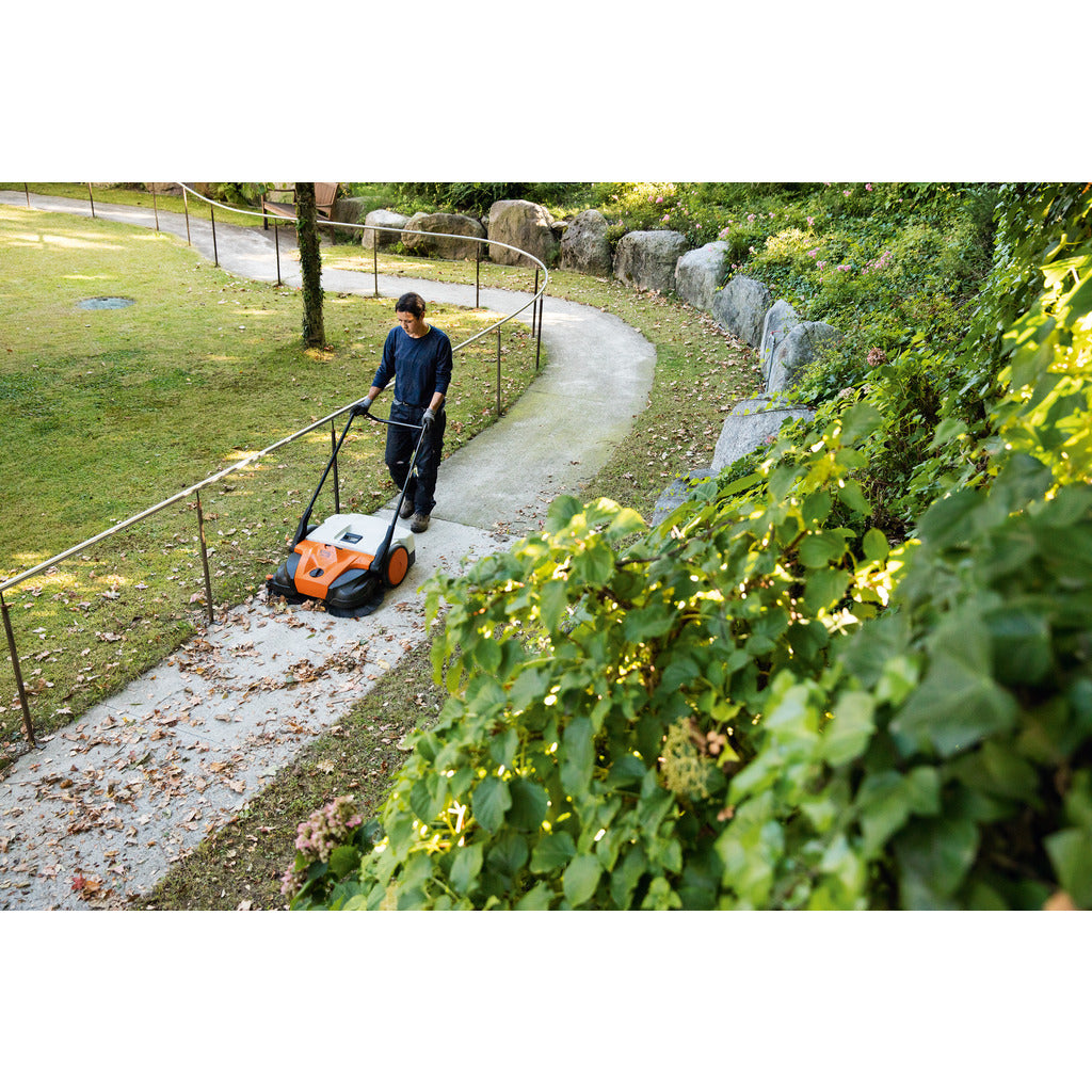 Stihl cordless sweeper KGA 770 / without battery and charger
