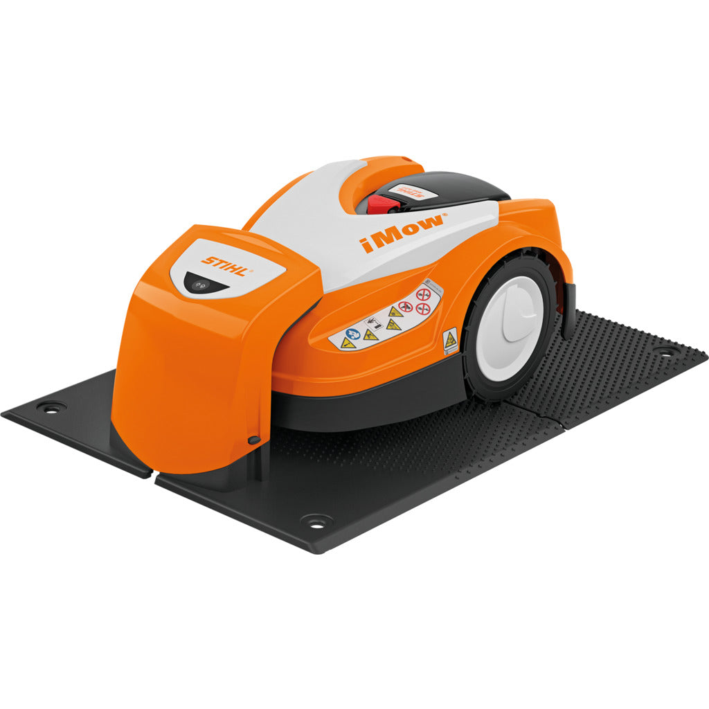 Stihl robotic lawnmower RMI 422 P