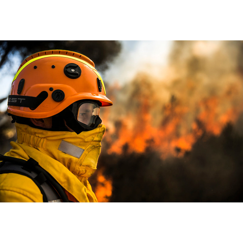 Face mask with respiratory protection Nomex