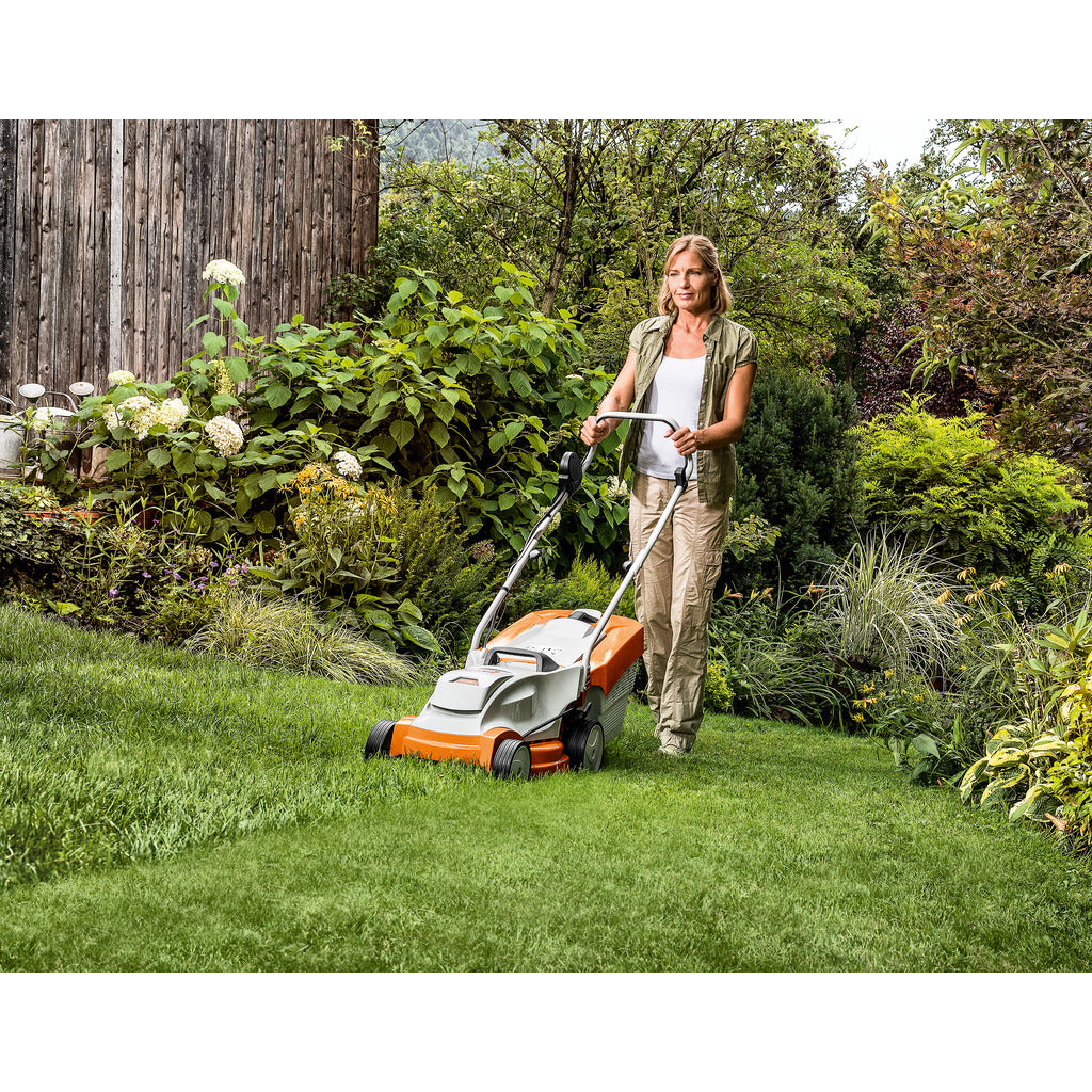 Stihl Akku-Rasenmäher RMA 235 / ohne Akku und Ladegerät