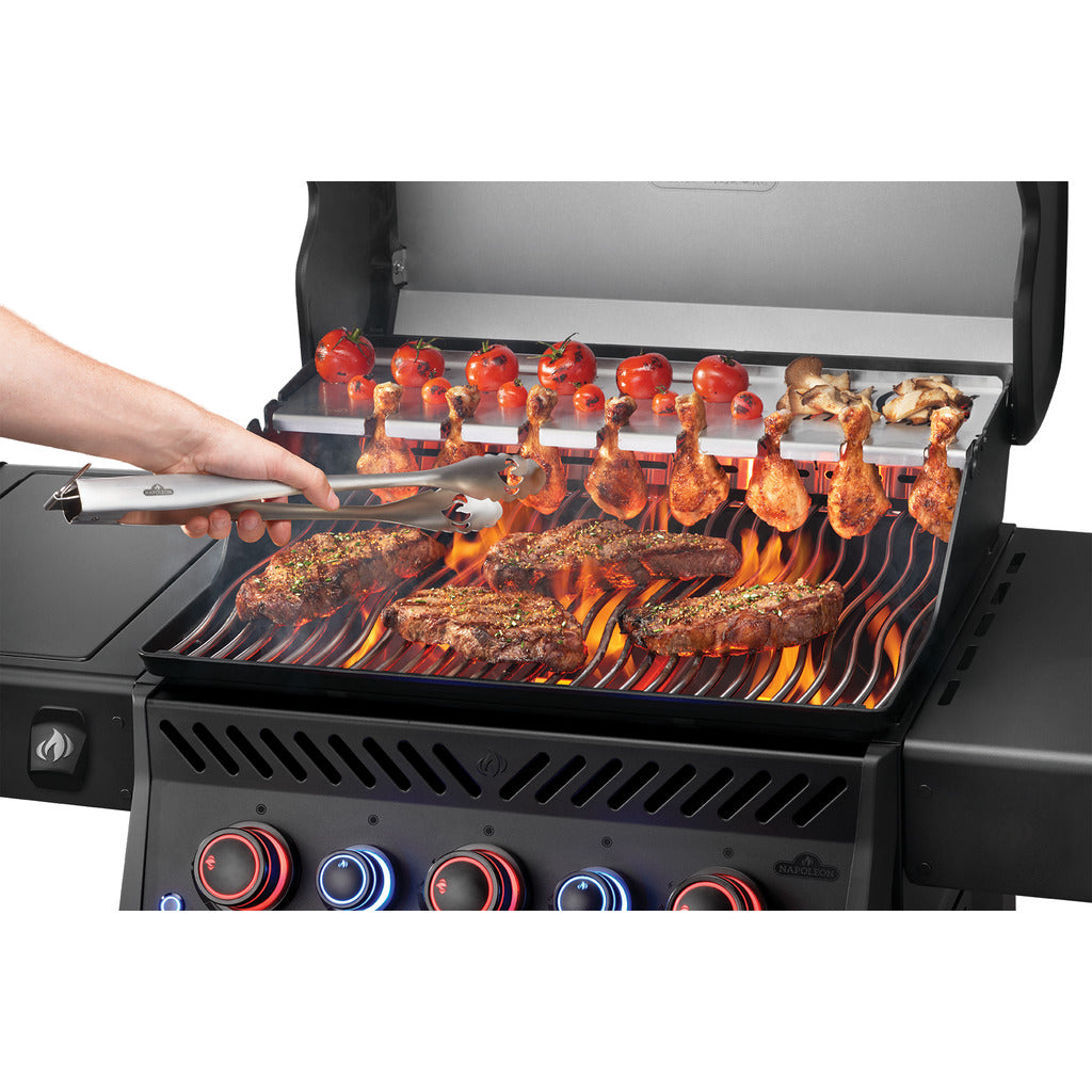 Napoleon gas grill Phantom Rogue® PRO-S 425-2