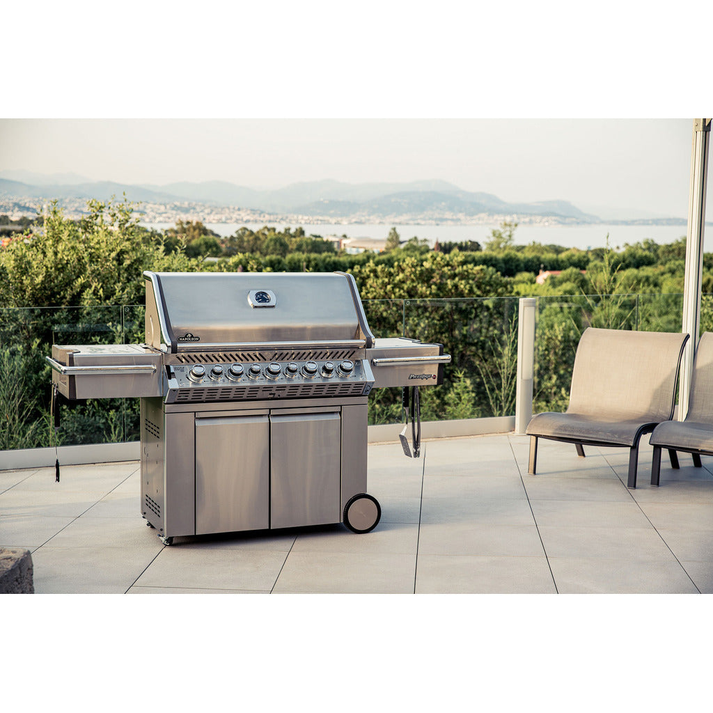 Napoleon Gasgriller Prestige PRO™ 665