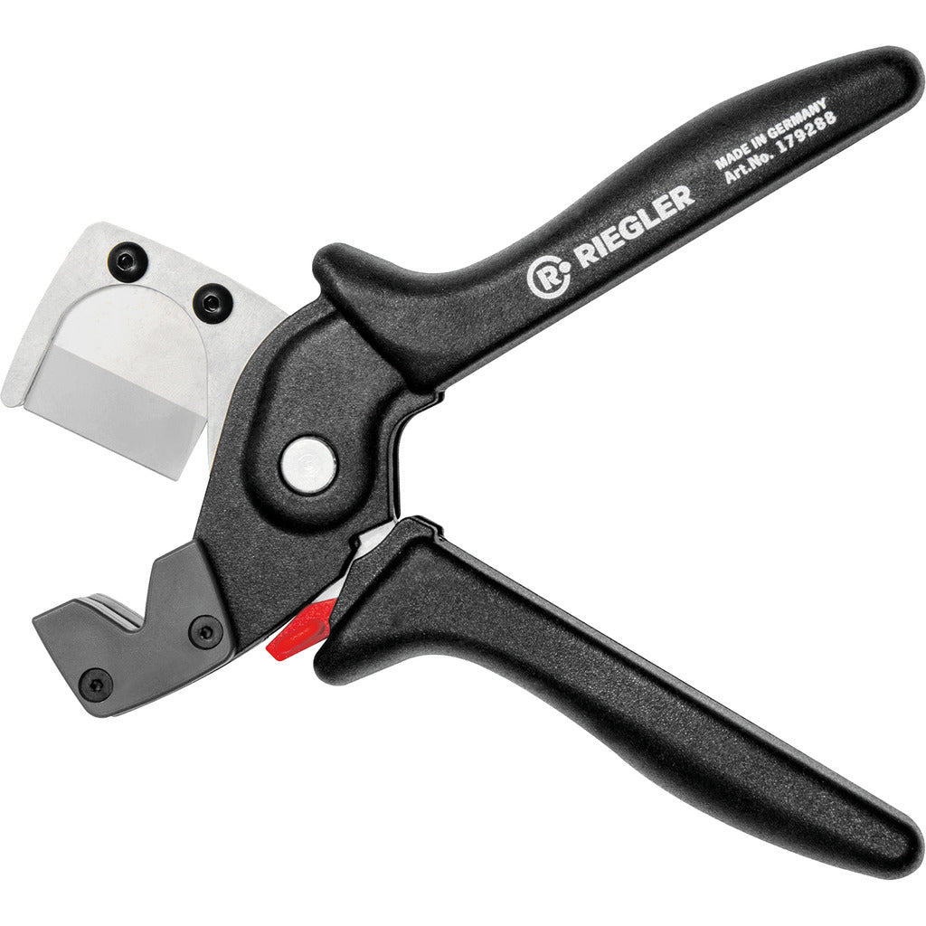 Hose cutter / flat blade