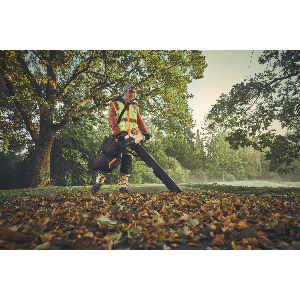 Aspirapolvere-trituratore a batteria Stihl SHA 140 / senza batteria e caricabatteria