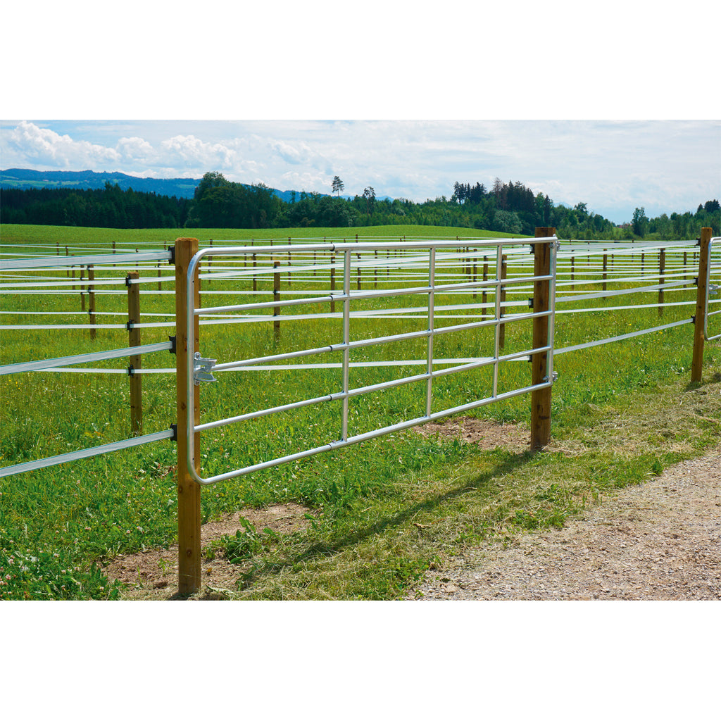 Adjustable pasture gate