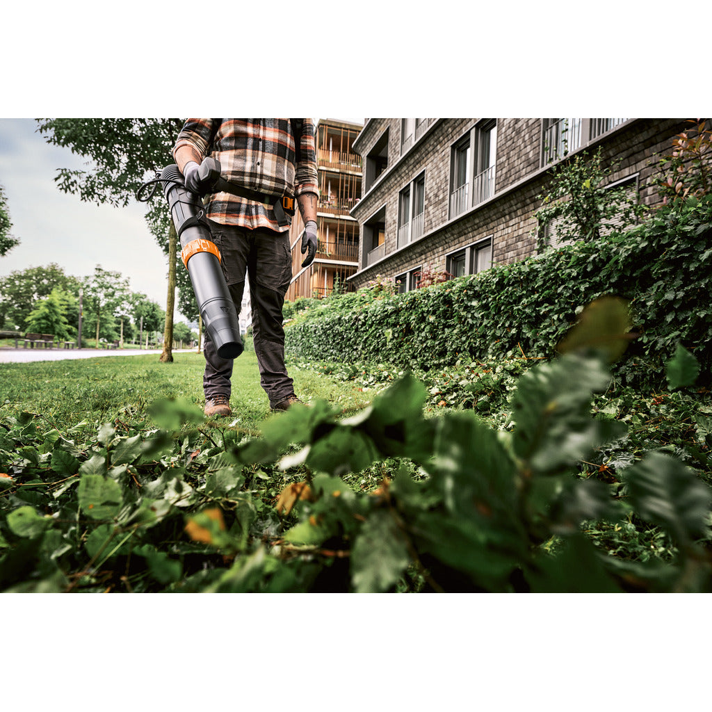 Stihl Akku-Blasgerät BRA 280 B / ohne Akku und Ladegerät
