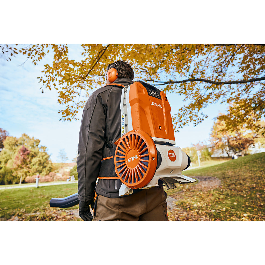 Stihl professional cordless blower BGA 300 / without battery and charger