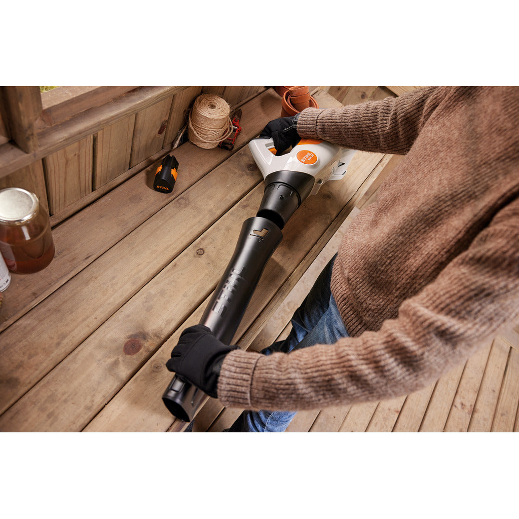 Stihl cordless blower set BGA 30