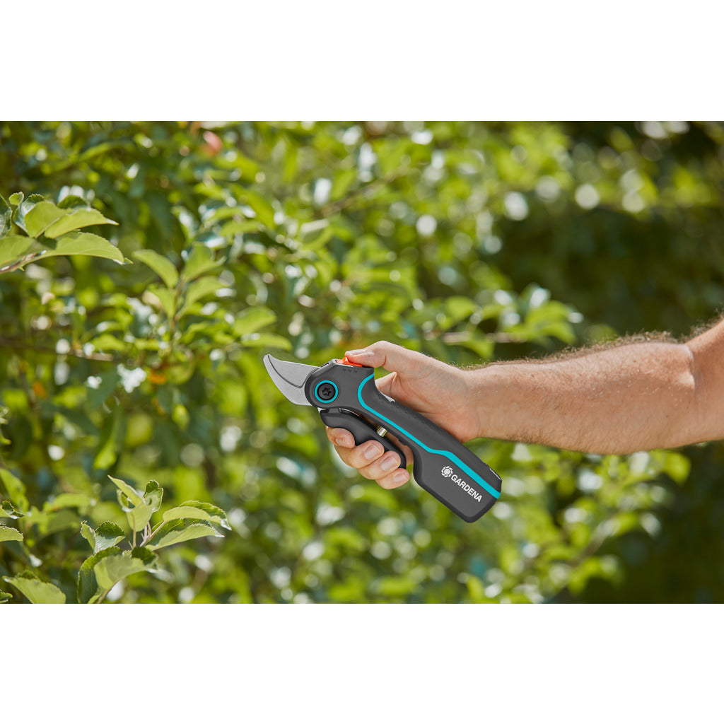AssistCut garden shears