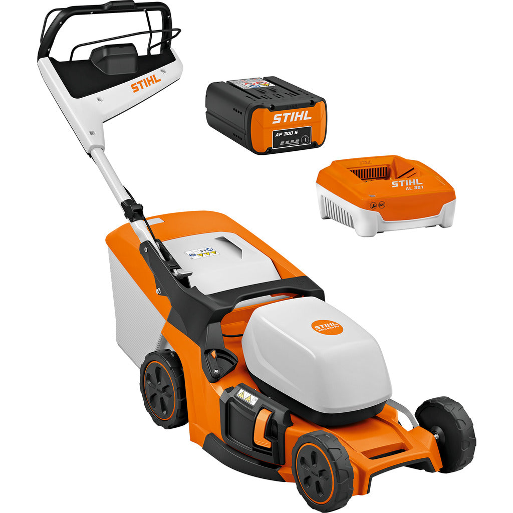 Stihl cordless lawn mower set RMA 448 PV / with AP 300 S battery and charger