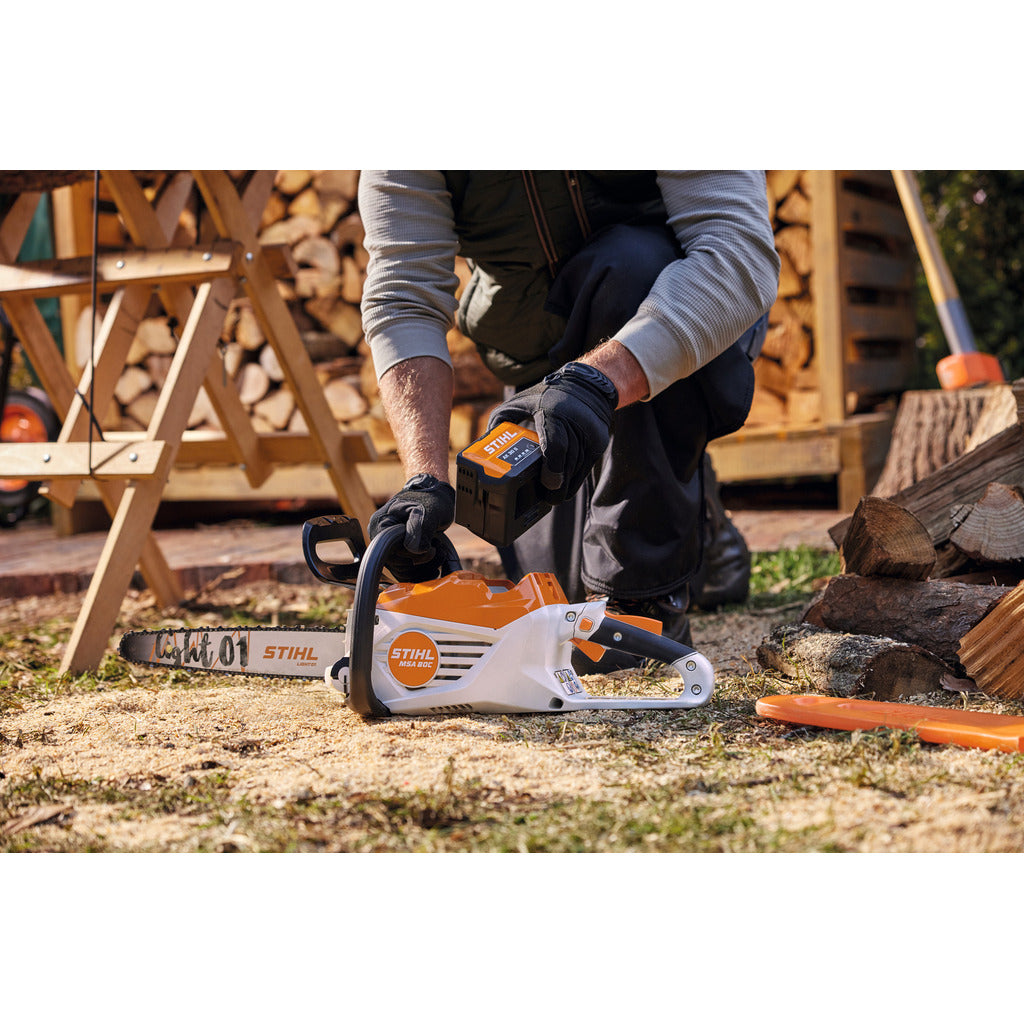 Stihl cordless chainsaw MSA 80 CB / with 30 S battery and AL 101 charger