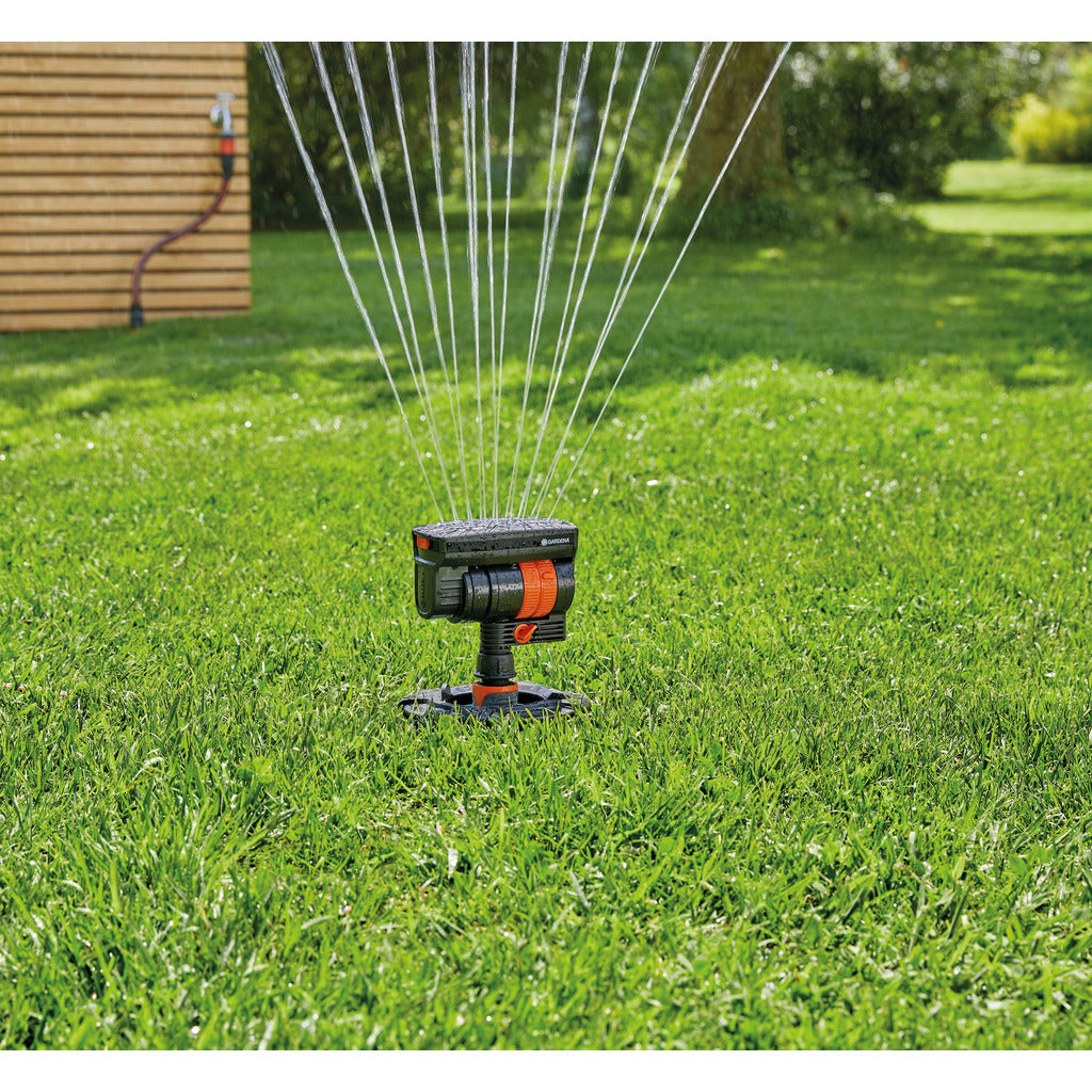 Complete set pipeline with oscillating sprinkler