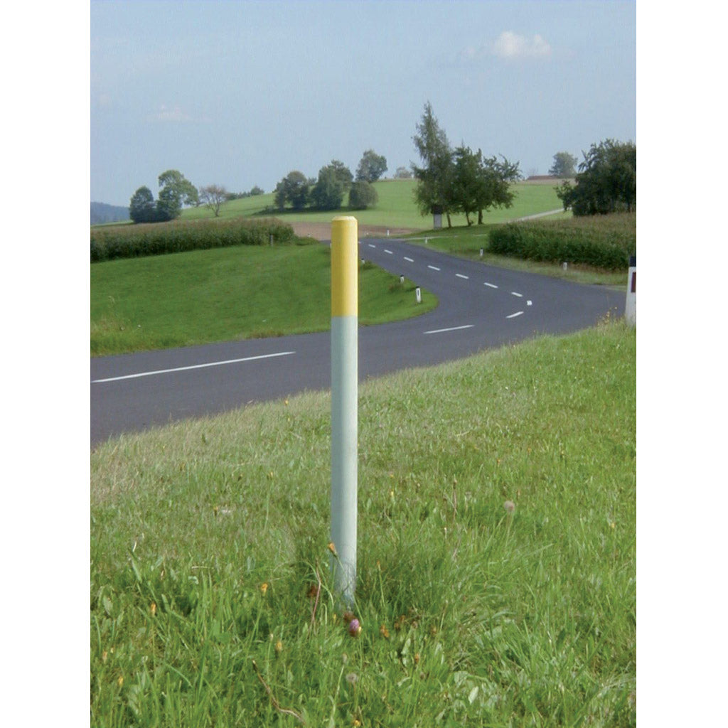 Recycled plastic post