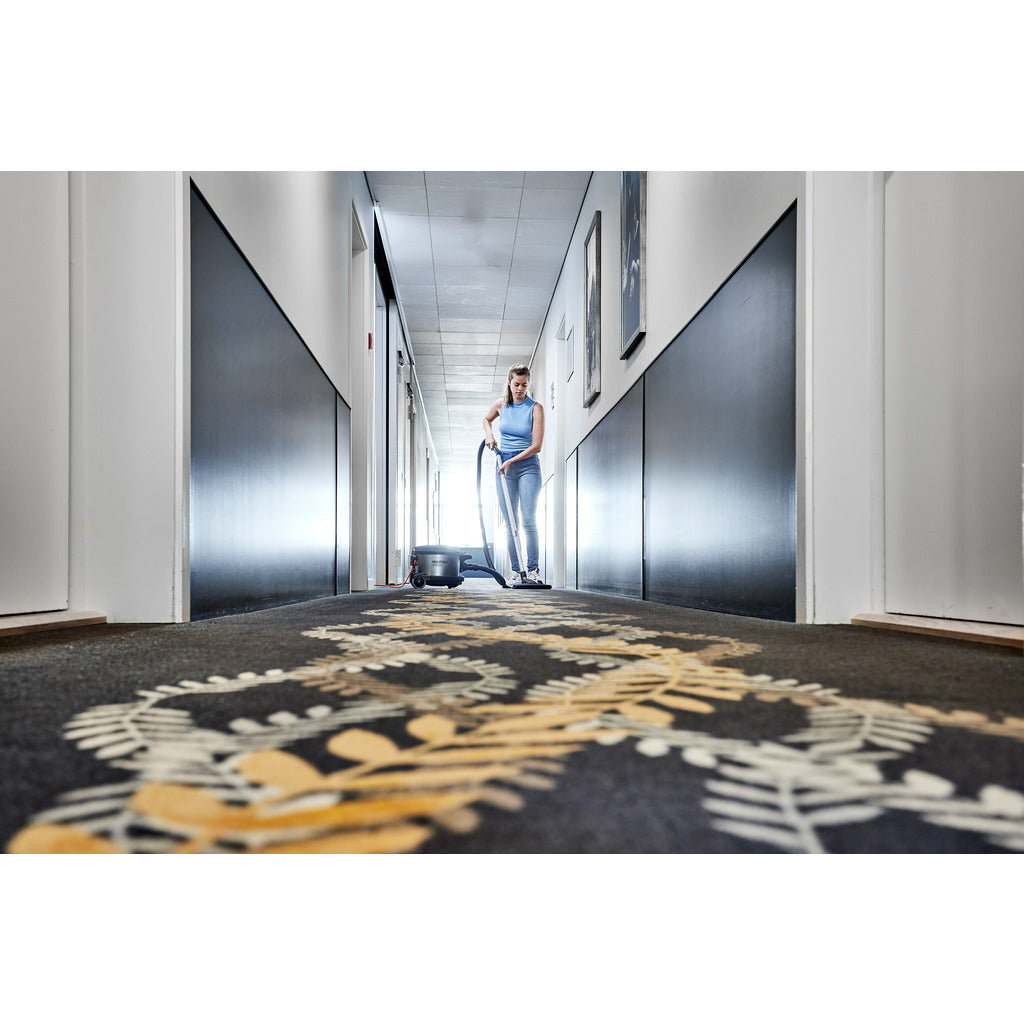 Nilfisk commercial vacuum cleaner VP930 PRO HEPA