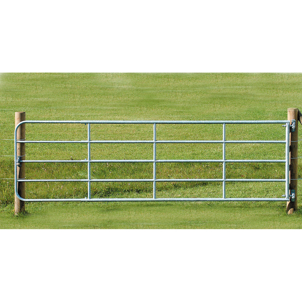 Adjustable pasture gate