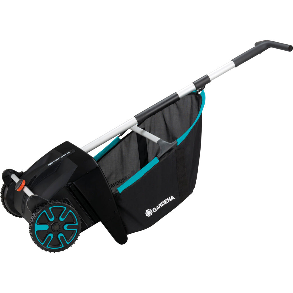 Gardena leaf and grass collector