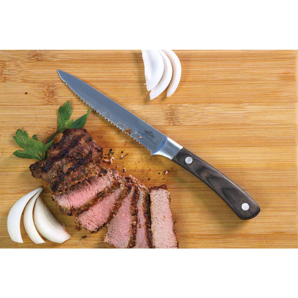 Steak knife serrated edge