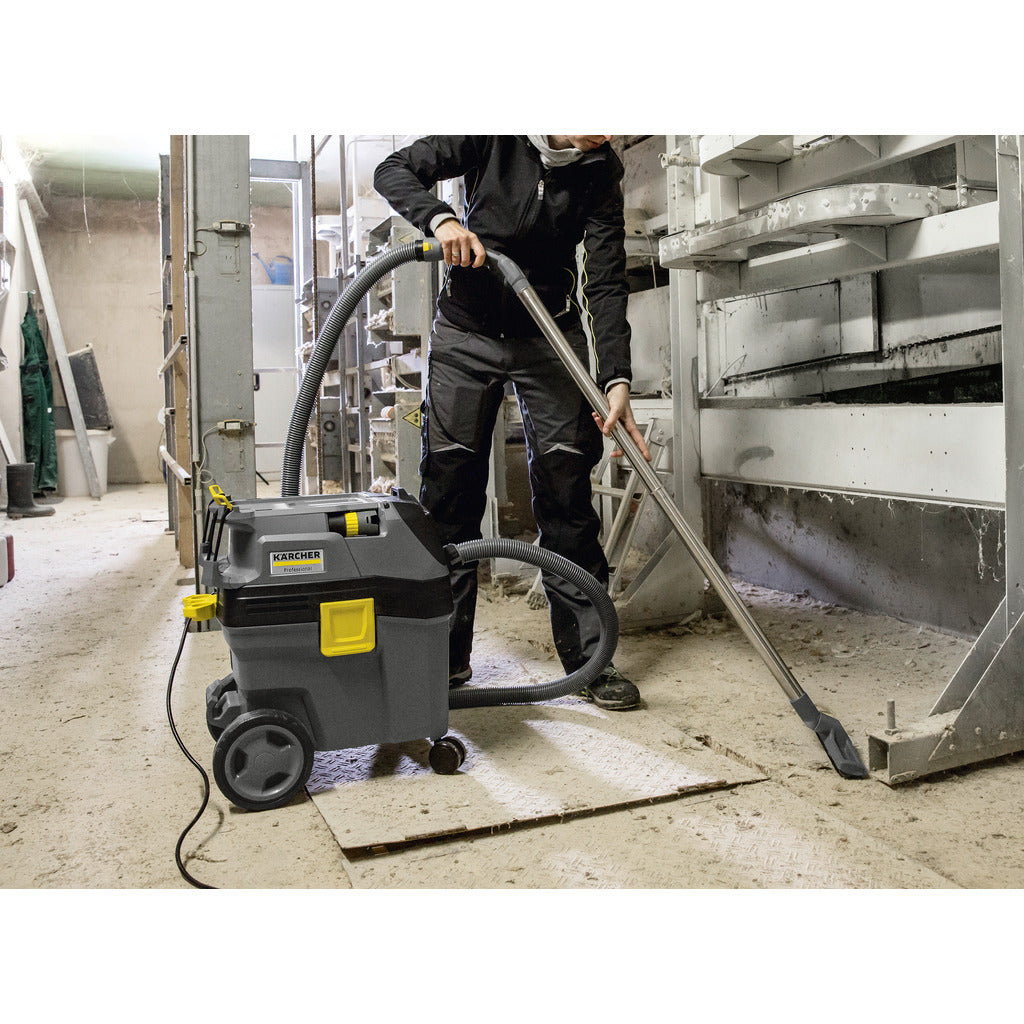 Kärcher Nass- und Trockensauger NT 30/1 AP L