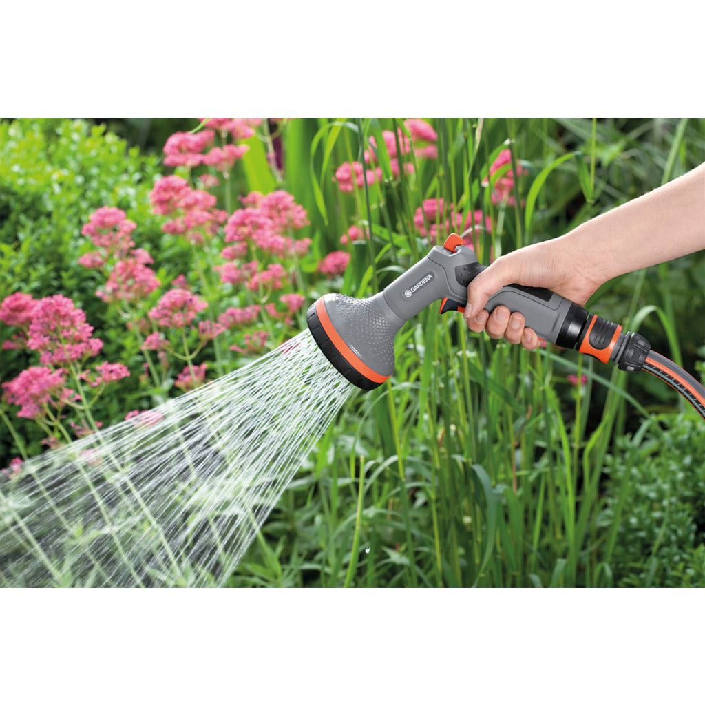 Comfort shower for flowerbeds