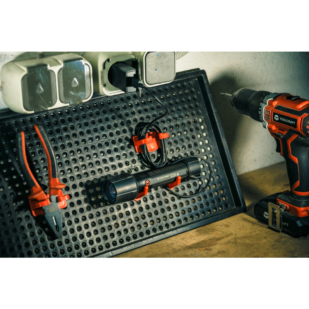 LED flashlight P7R Work