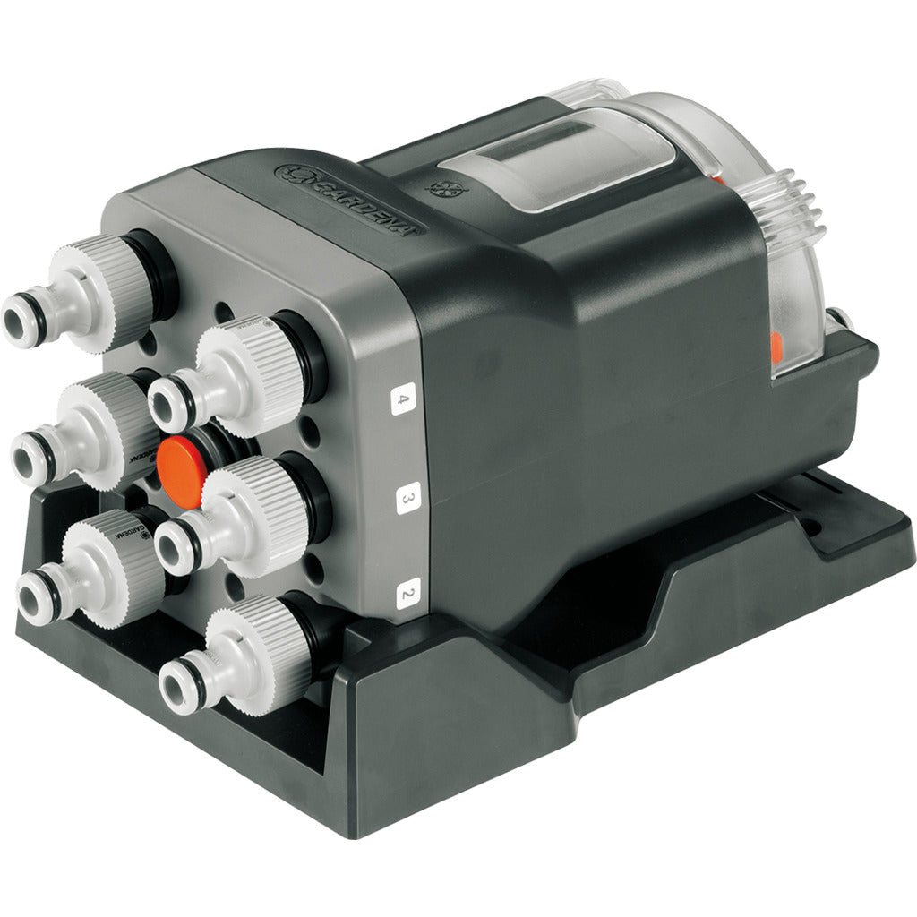 Automatic water distributor