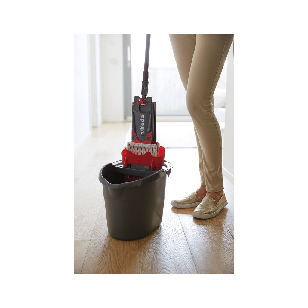 UltraMax bucket with wringer