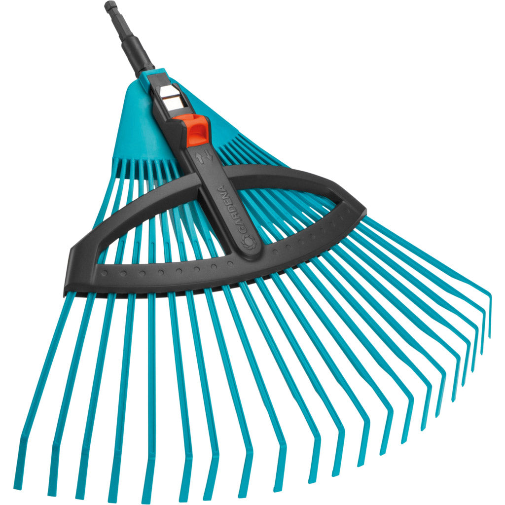 Adjustable broom