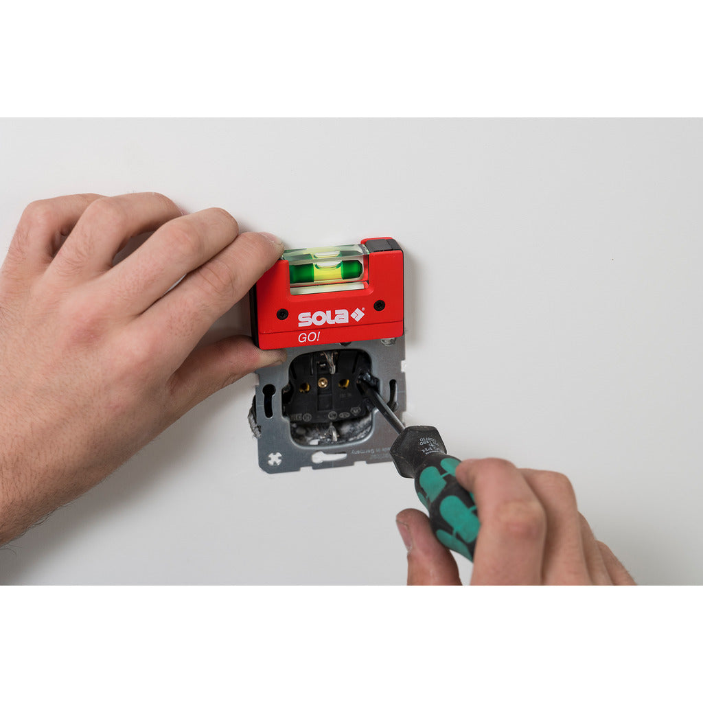 Compact spirit level GO! CLIP