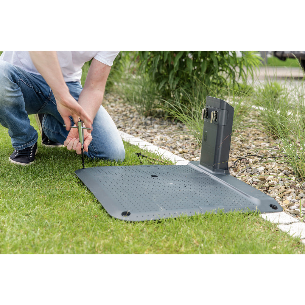 solo by AL-KO base station including base plate for Robolinho®