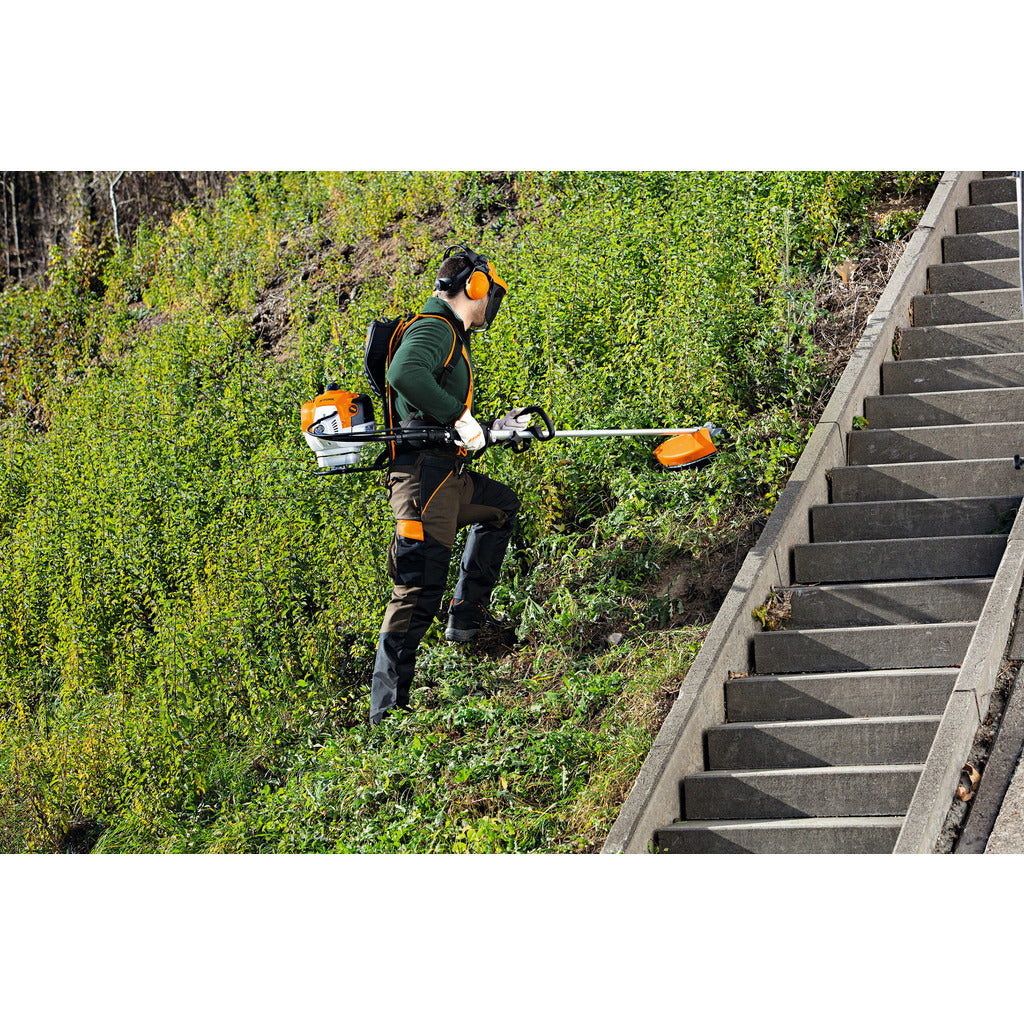 Decespugliatore a scoppio a zaino FR 460 TC-EM