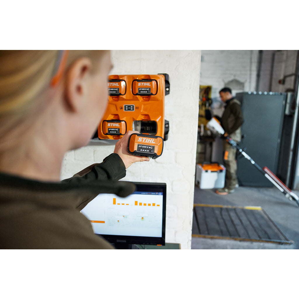 Caricabatterie multiplo Stihl AL 301-4