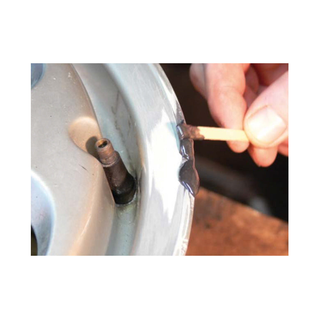 Fast-Metal Instant Glue