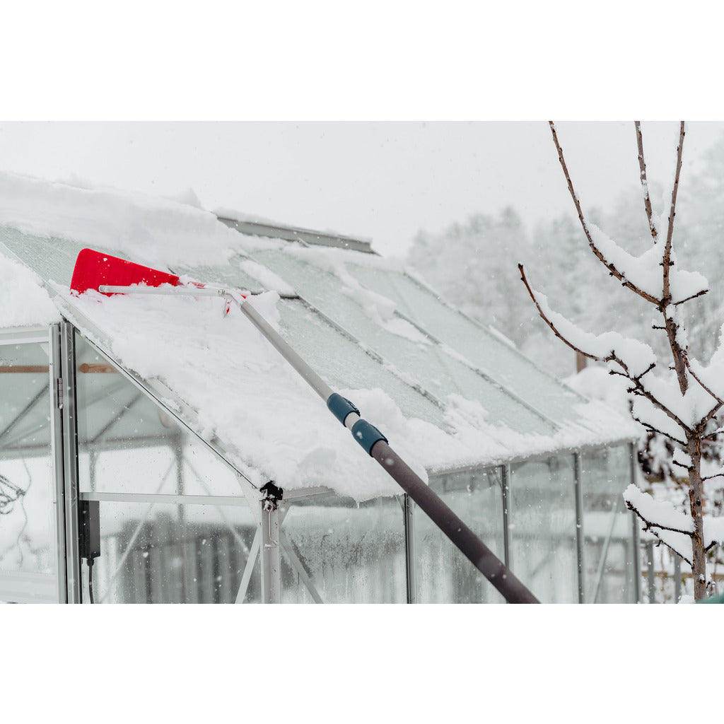 Dach und Photovoltaik Schneeräumer