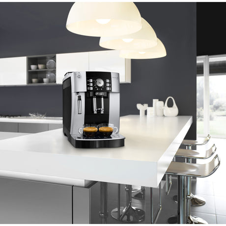Kaffeevollautomat Magnifica S ECAM 21.117.SB