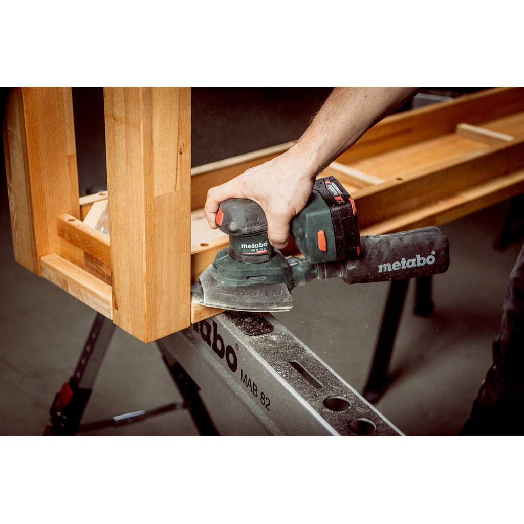 Cordless multi-sander SM 18 LTX BL 18V
